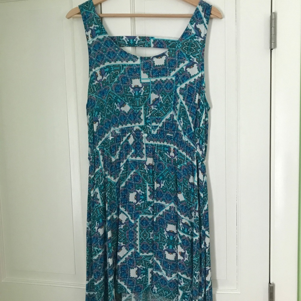 Printed sleeveless dress